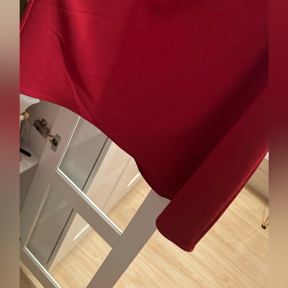 Asymmetrical Dark Red Flowy Dress - Picture 5 of 6